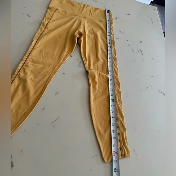 Nike Yoga Luxe Ribbed Leggings - Picture 14 of 14